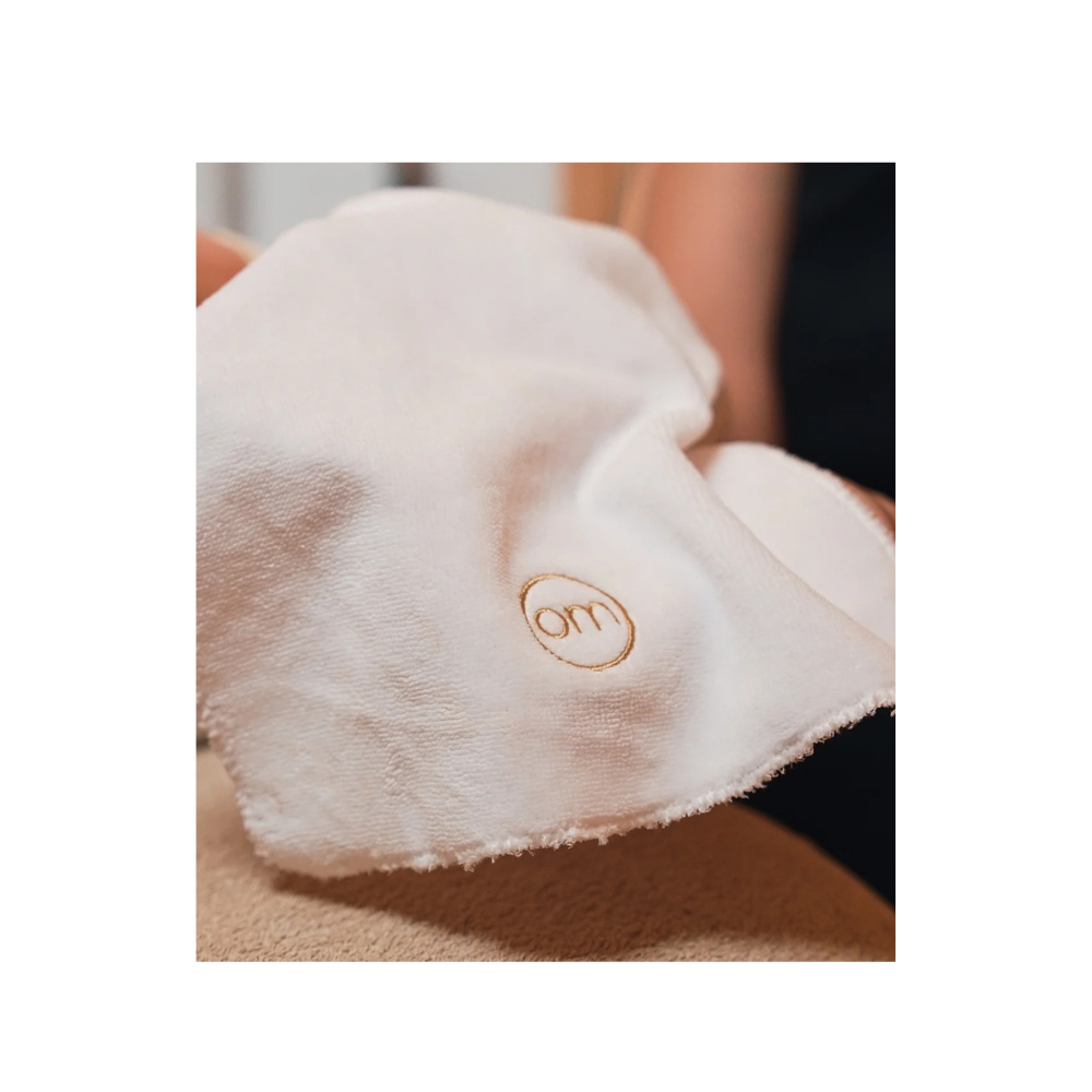 Om Facial Towel